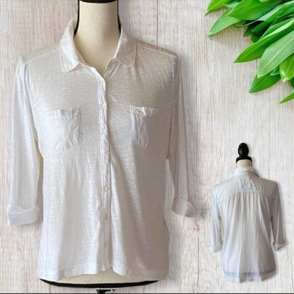 Abercrombie & Fitch Tops - ABERCROMBIE & Fitch White Button Down Blouse Size Small